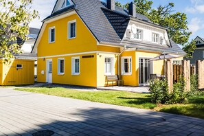 Exterior - Vrbo Property (Prerow)