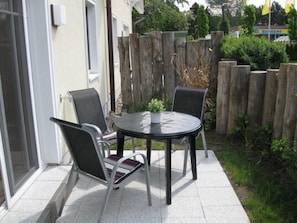 Outdoor dining - Vrbo Property (Zingst)