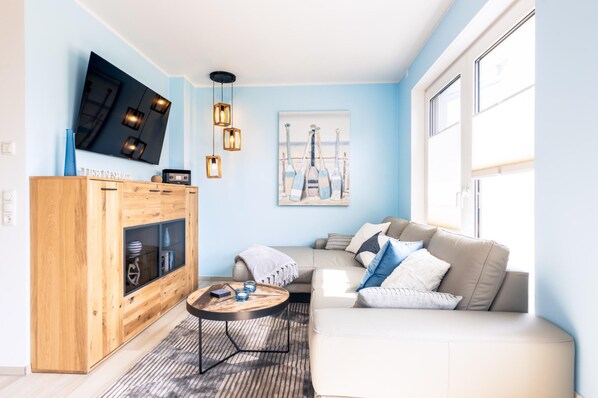 Living area - Vrbo Property (Fuhlendorf)