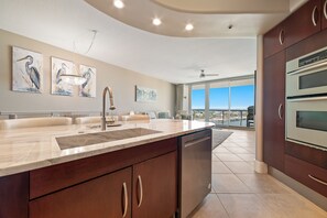 Interior - Bella Luna 808 - NEW Rental - 2bed/2Bath-Walk to FloraBama-Deeded Beach Access (Orange Beach)