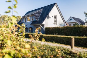 Exterior - Vrbo Property (Zingst)