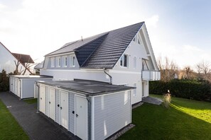 Exterior - Vrbo Property (Zingst)