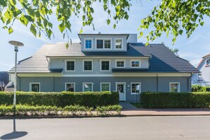 Exterior - Vrbo Property (Zingst)