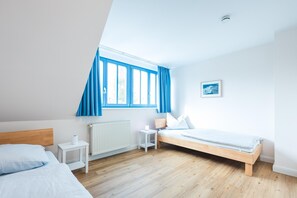 Room - Vrbo Property (Zingst)