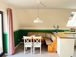 Dining - Vrbo Property (Marlow)