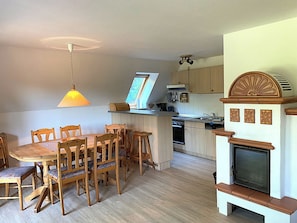 Dining - Vrbo Property (Marlow)
