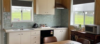 Farmstay cottage on picturesque farmland.15 minutes from Goulburn