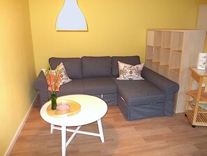 Living area - Vrbo Property (Marlow)