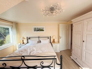 Room - Vrbo Property (Büsum)