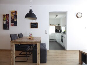 Dining - Vrbo Property (Winterberg)
