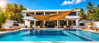 Beachfront Private Villa+pool+Gazebo+BBQ+6Bedrooms+7Bathrooms