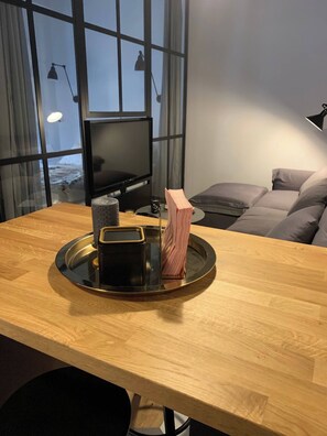 아파트, 침실 1개, 발코니 | 내부