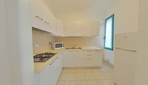 Apartment, 2 Bedrooms, Garden View | Interior - Great Accommodation for a Relaxing Stay (Lignano Sabbiadoro)