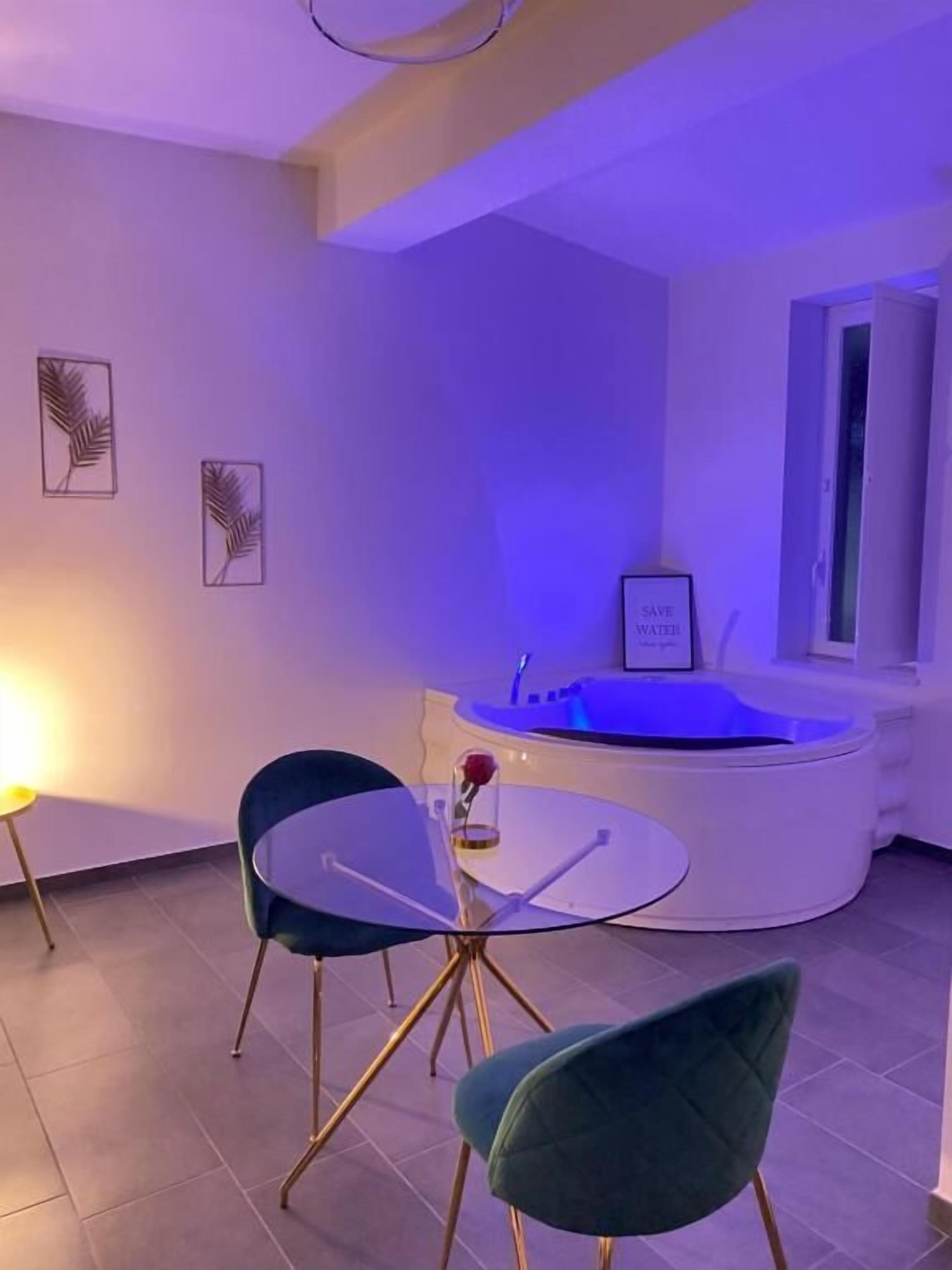 Phòng Suite, ban công, quang cảnh vườn | Nội thất