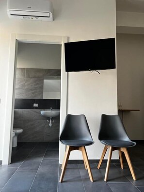 Suite, balkon, pemandangan gunung | Interior