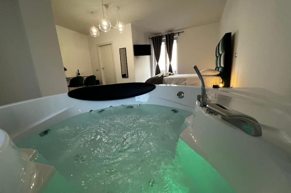 Habitat Luxury Suites