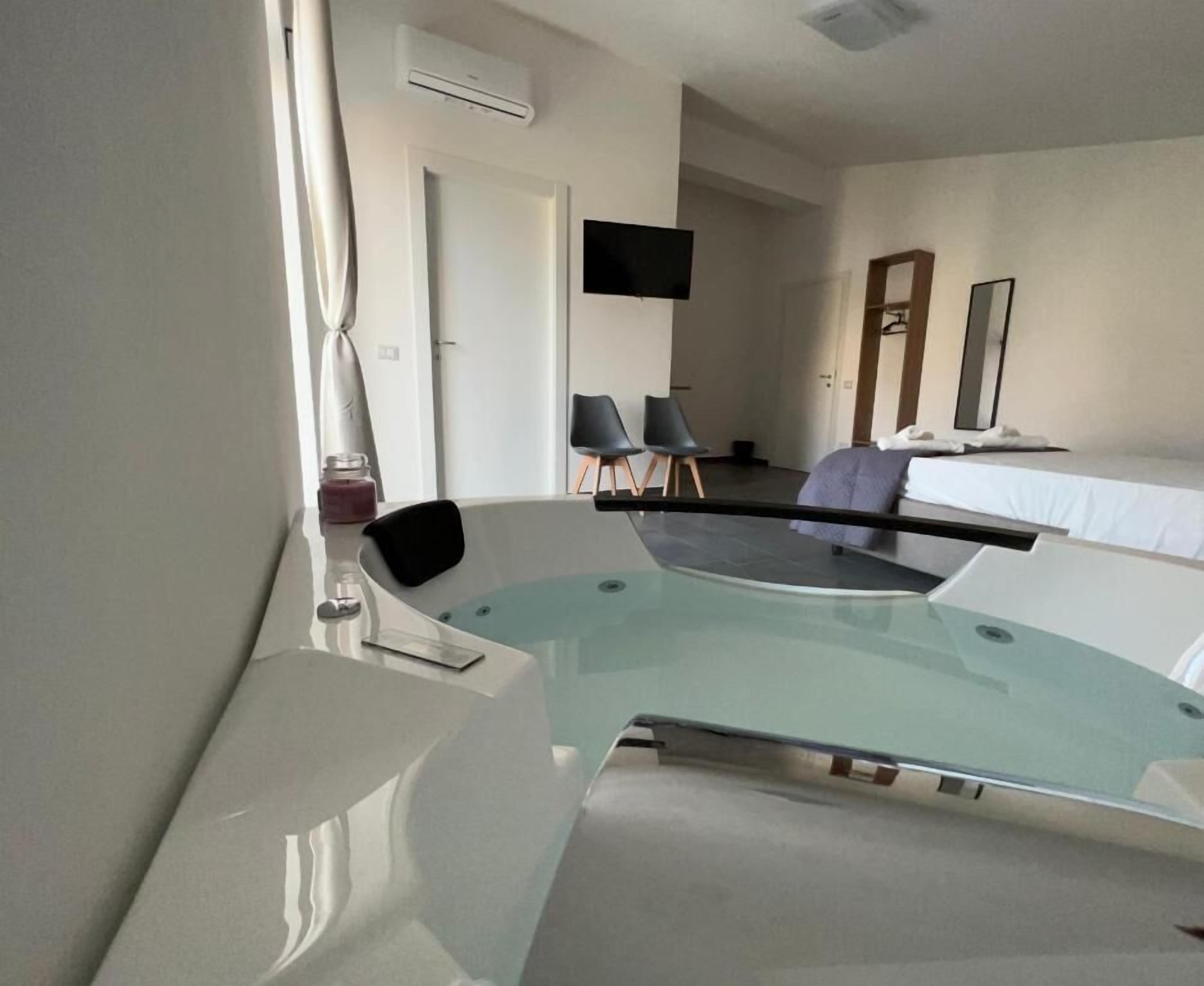 Suite, balkon, pemandangan gunung