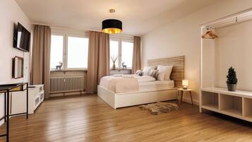 1 Schlafzimmer, Schreibtisch, Reisekinderbett, kostenloses WLAN