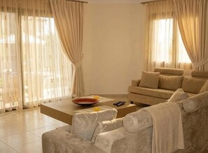 Living area - Verde Luxury Villas Skiathos (Troulos)