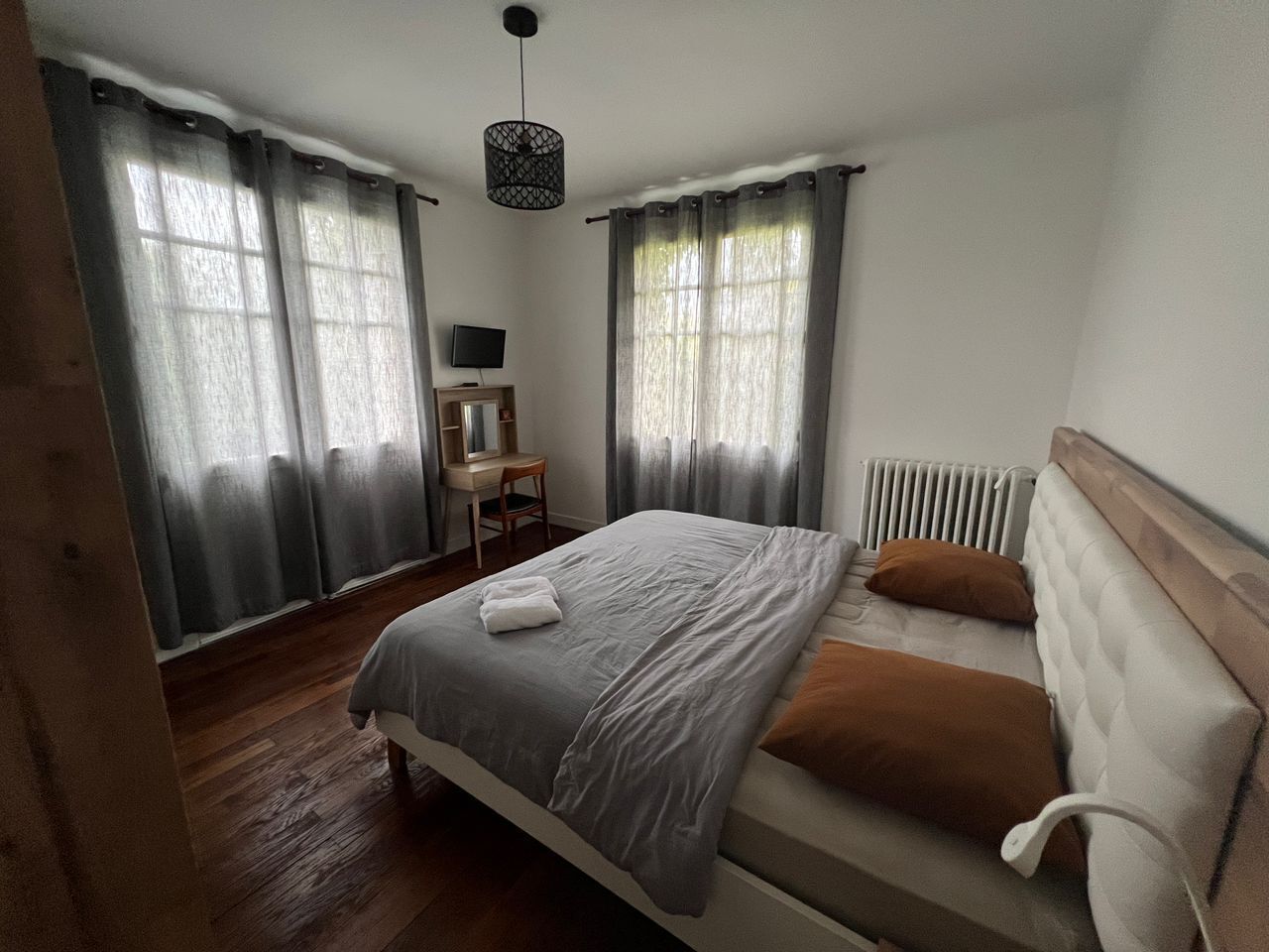 4 Schlafzimmer, kostenloses WLAN, Bettwäsche