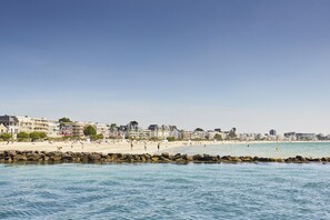 Beach - House with garden 150 m from the coast (Le Pouliguen)