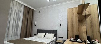 Toi At-Bashy hotel