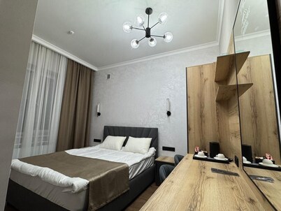 Toi At-Bashy hotel