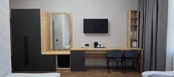 Toi At-Bashy hotel