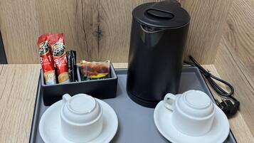 Standard Double Room, Private Bathroom | Coffee and/or coffee maker