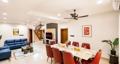 ELIVAAS Valiyaveetil Mansion 5 BHK