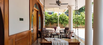 ELIVAAS Valiyaveetil Mansion 5 BHK
