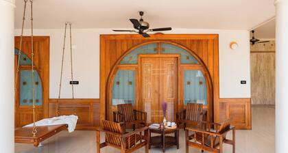 ELIVAAS Valiyaveetil Mansion 5 BHK