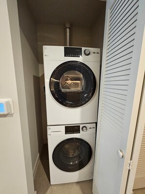 Laundry - RS Suites - Miami World Center (Miami)
