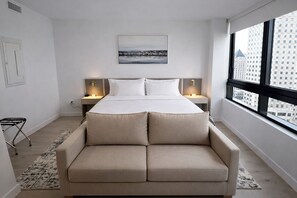 ดีลักซ์คอนโด, วิวทะเลสาบ