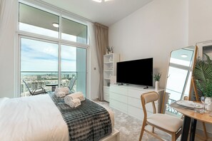 Exclusive-Studio, Nichtraucher, Stadtblick | Zimmersafe, Verdunkelungsvorhänge, schallisolierte Zimmer
