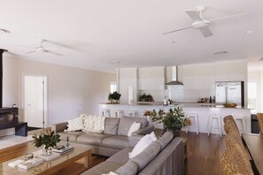 TV, fireplace - La Capella Estate | Sleeps 18 (Pokolbin)