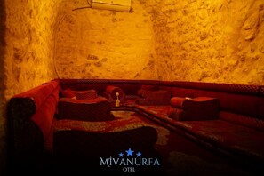 Deluxe Double Room | Living area - MivanUrfa Otel  (Şanlıurfa)