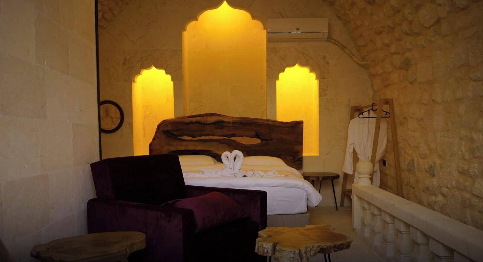 Deluxe Double Room | Egyptian cotton sheets, premium bedding, free minibar, desk