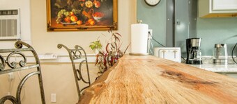 Jasper Sunshine Getaway