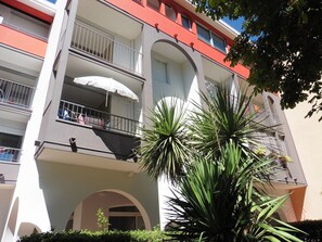 Exterior - Bright studio with balcony - 2 guests (Lamalou-les-Bains)