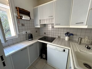 Private kitchen - Apartment with parking - 5 guests (Argelès-sur-Mer)