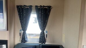 Interior - Seaside Caravan in Leisure Park with WiFi & Parking - decking 2 bedrooms (Rhyl)