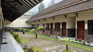 Exterior - Bawangan Express  (Probolinggo)