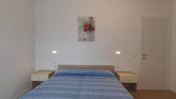 Appartement, 1 slaapkamer, balkon, uitzicht op de stad | 2 slaapkamers