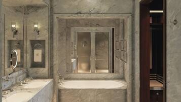 Deluxe Suite | Bathroom