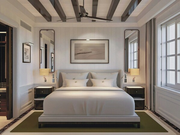 Premier Suite | Minibar, in-room safe, desk, laptop workspace