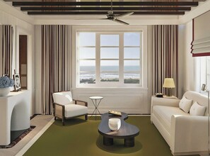Suite (Ocean) | Living area