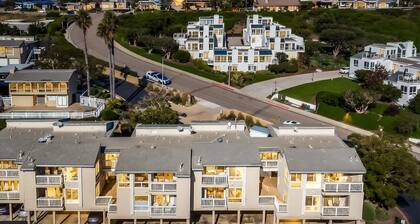 Tide & Turf - New & Renovated, Racetrack, Ocean Views