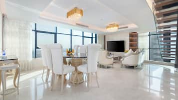 Duplex, City View | Interior