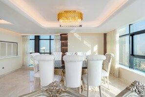 复式, 城市景观 | 用餐